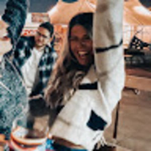 Meet your Posher, Naomi